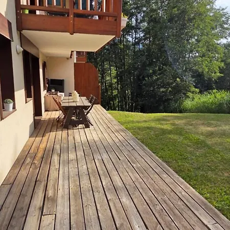 아파트 Ski-inski-out Flat With Terrace And Pool *