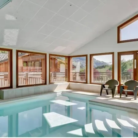 아파트 Ski-inski-out Flat With Terrace And Pool